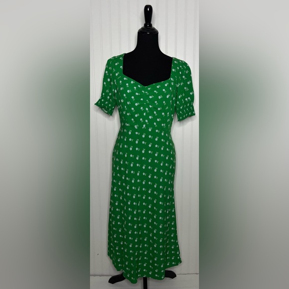 J. Crew Dresses & Skirts - J Crew Puff Sleeve Midi Dress Bandana Flowers Print Womens Size 4 Green White
